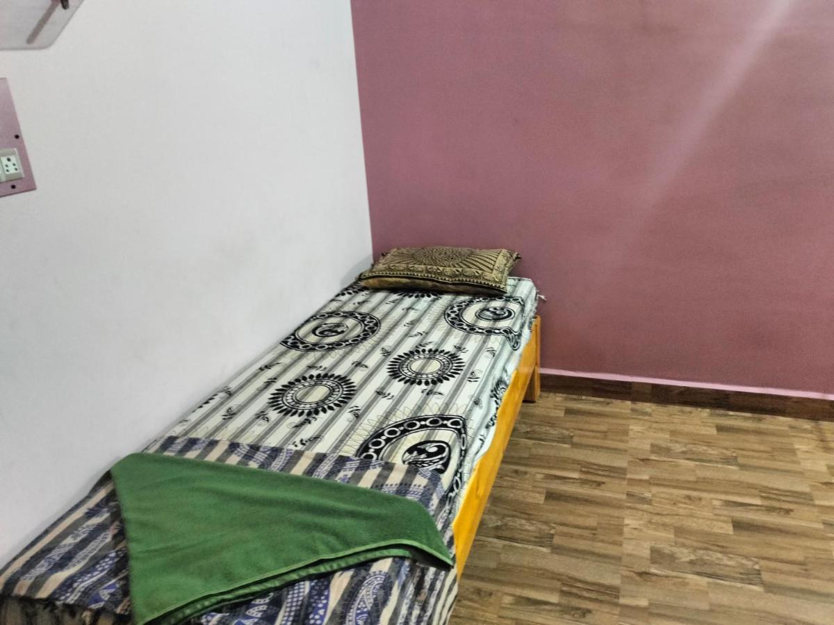 Prajwal Home Stay هامبي المظهر الخارجي الصورة