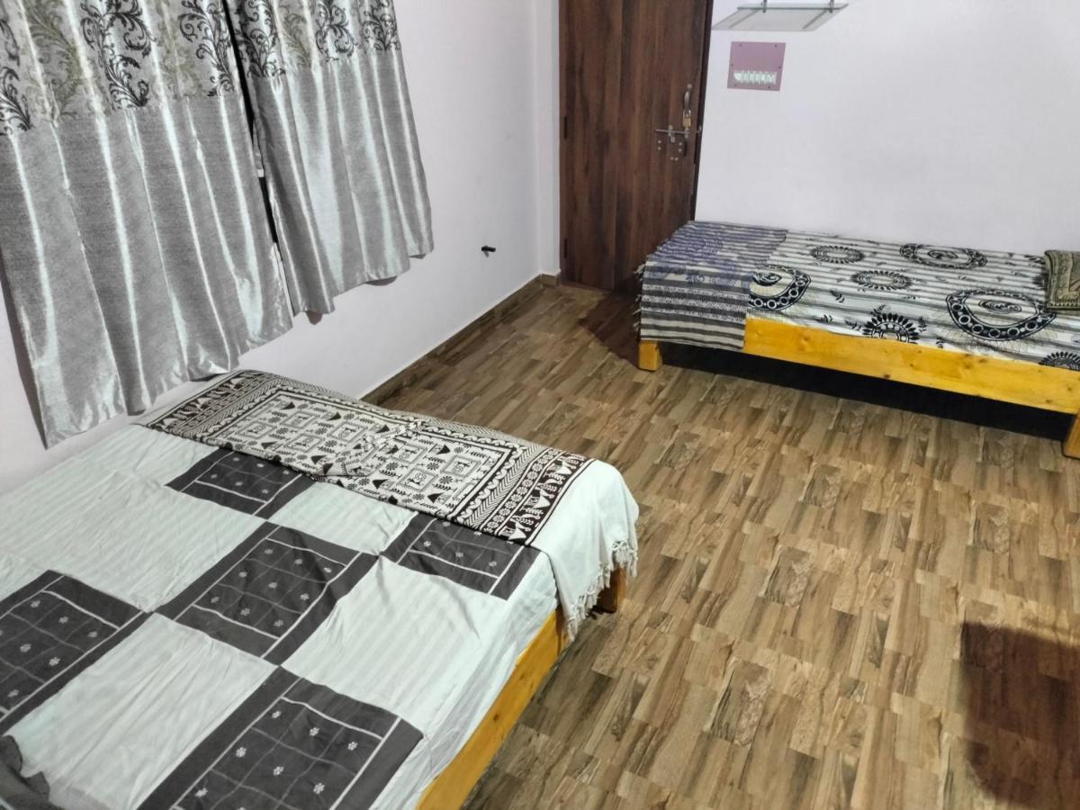 Prajwal Home Stay هامبي المظهر الخارجي الصورة